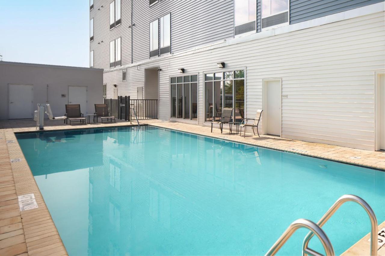Springhill Suites By Marriott Jacksonville Baymeadows エクステリア 写真